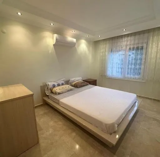 Villa à 3 Chambres à Coucher
